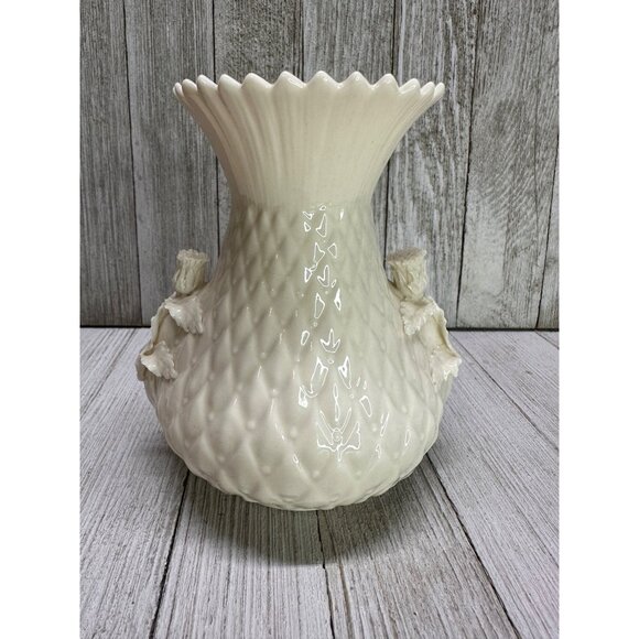 Vtg Belleek Irish Porcelain Thistle Vase 5th Green Mark MCM #0857 See Details - Picture 2 of 13